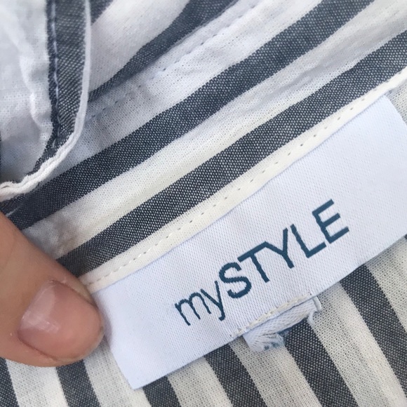 Striped blouse - Picture 3 of 3